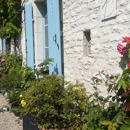 Et D'hôtes Le Chêne Billault Pouant