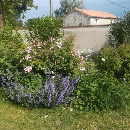 Et D'hotes Le Chene Billault 4* Pouant