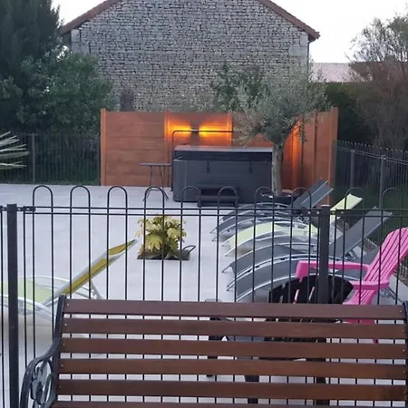 Et D'hôtes Le Chêne Billault