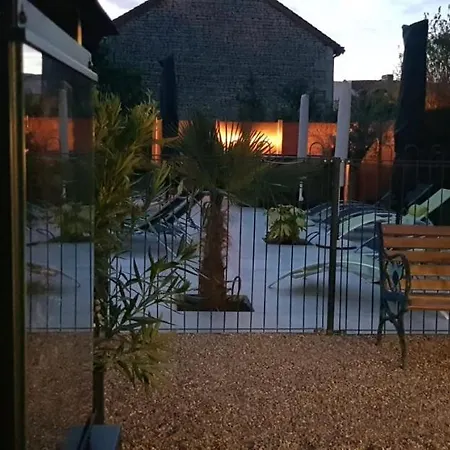 Oda ve Kahvaltı Et D'hotes Le Chene Billault Pouant