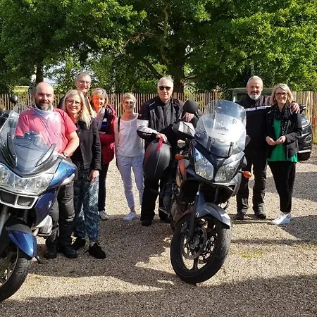 Oda ve Kahvaltı Et D'hotes Le Chene Billault